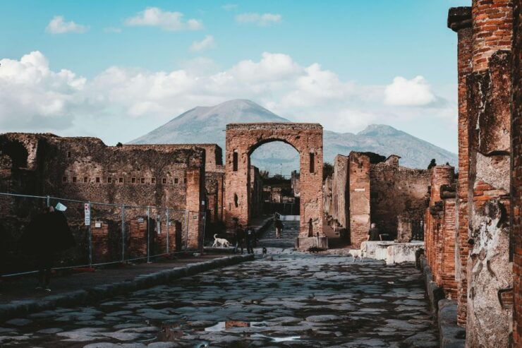 From Sorrento: Skip-the-Line Pompeii Tour and Vineyard Lunch - Experience Highlights