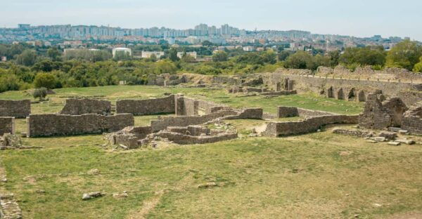 From Split: Half-Day Tour to Salona, KašTela and Trogir - Booking Information and Tips