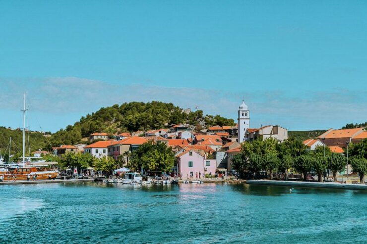 From Split: Krka National Park, Skradin & Wine Tasting Tour - Tour Highlights