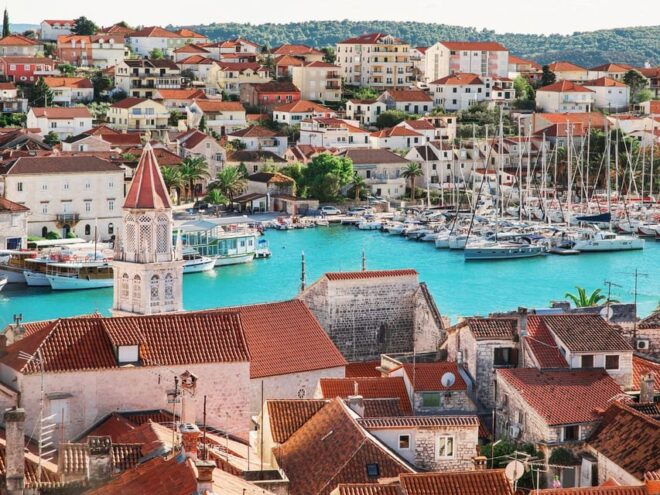 From Split: Krka Waterfalls and Trogir Tour.Up to 7 People - Included Services