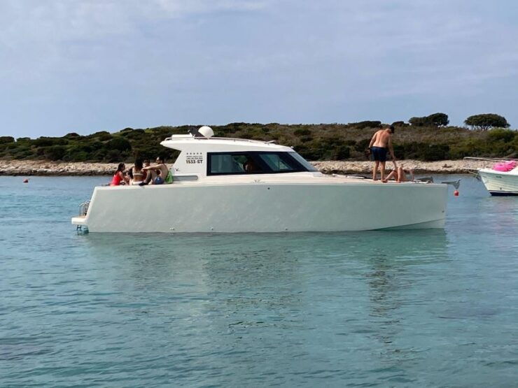 From Split: Luxury Boat to Blue Lagoon - 3 Islands Half Day - Experience Highlights