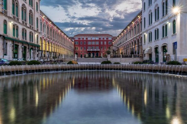 From Split: Overnight Stay in NP Plitvice & Zadar - Guided Tour of Zadar