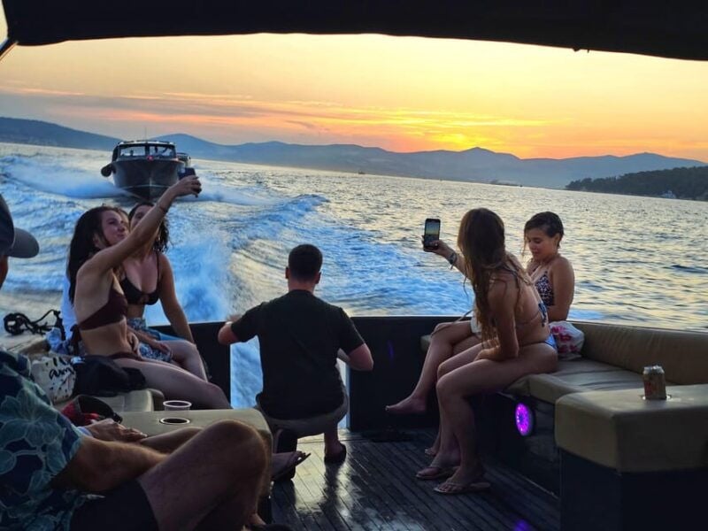 From Split: PRIVATE Sunset Powerboat Cruise with Drinks - An In-Depth Look at the Private Sunset Cruise  