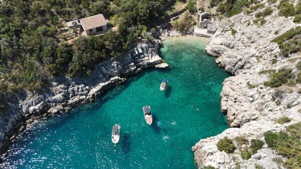 From Split: Private Tour to Golden Horn - Local Cuisine Opportunities