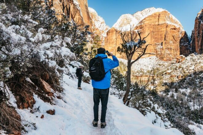 From Springdale: 4-hour Zion Canyon Scenic Hiking Tour - Inclusions and Important Information