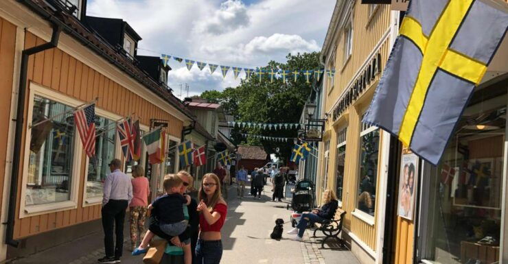From Stockholm: Guided Day Trip to Sigtuna City - Experience Highlights