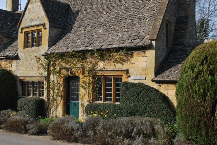 From Stratford-on-Avon/Moreton-in-Marsh: Secret Cotswolds - Tour Highlights