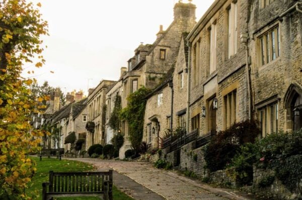 From Stratford-on-Avon/Moreton-in-Marsh: Secret Cotswolds - Common Questions