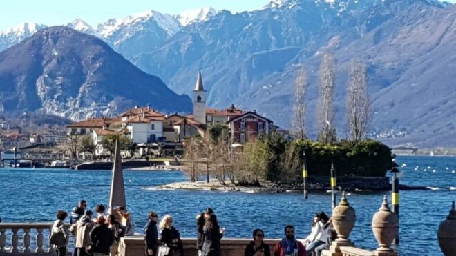 From Stresa: Isola Pescatori Hop-on Hop-off Boat Tour - Full Description