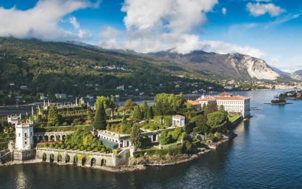 From Stresa: Lake Maggiore and Isola Bella Private Boat Tour - Background
