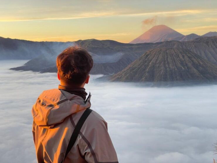 From Surabaya, Malang: Bromo Midnight Tour (12 Hours) - Highlights