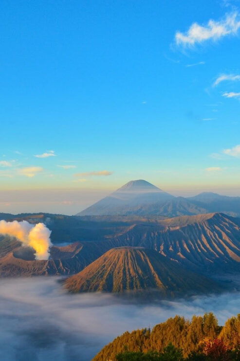 From Surabaya/Malang : Bromo Midnight Tour - Itinerary Highlights