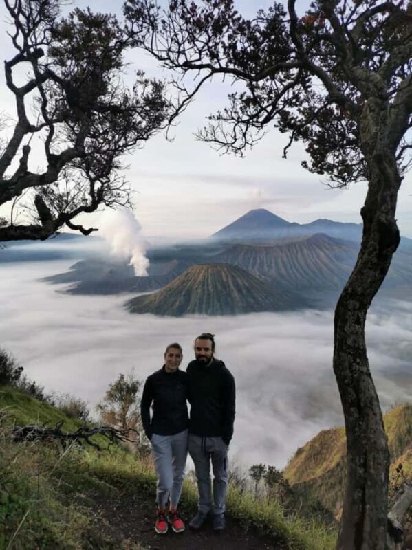 From Surabaya, Malang: Bromo midnight tours (12 hours) - Exploring the Bromo Crater