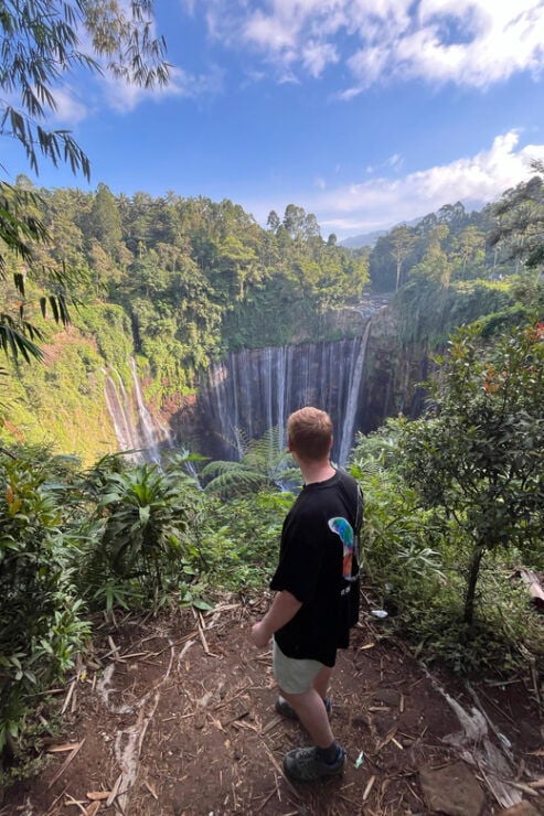 From Surabaya: Tumpak Sewu Waterfall Day Trip - Itinerary and Transportation