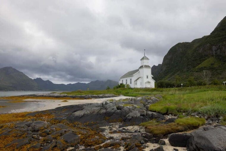 From Svolvaer: 2-Day Lofoten Highlights Photo Tour - Frequently Asked Questions