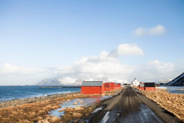 From Svolvær: Henningsvær Lofoten East Island Full Day Tour - Explore Kabelvåg