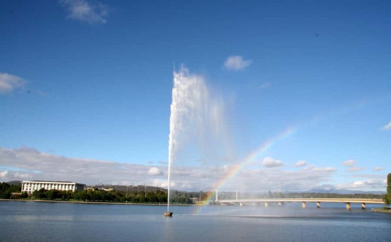 From Sydney: Explore Canberra Includes Buffet Lunch - FAQ