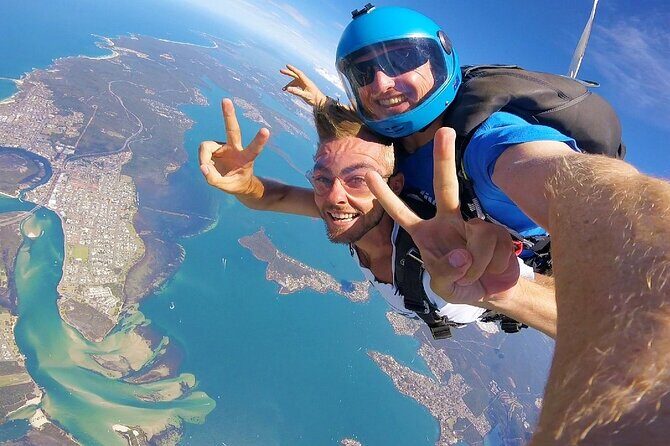 From Sydney: Tandem Skydive Experience over Newcastle Beach - What makes this skydiving experience special?