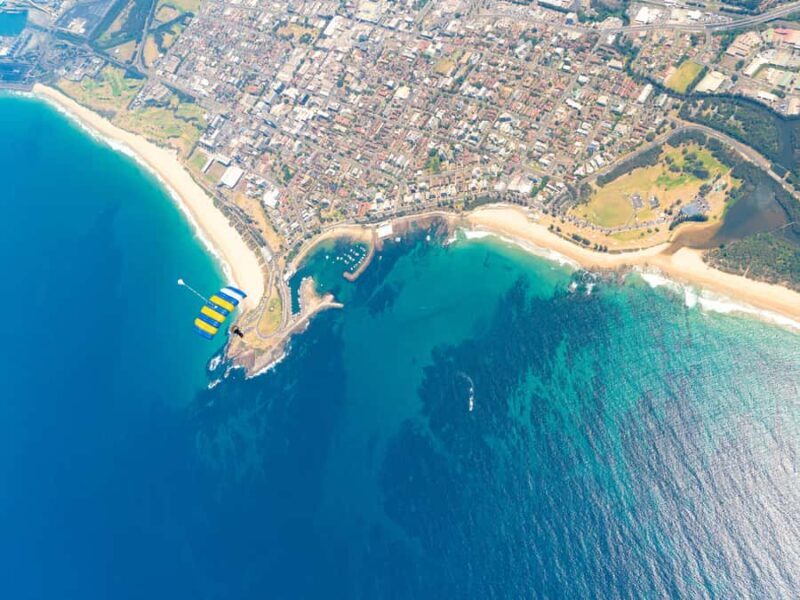 From Sydney: Tandem Skydive Experience over Wollongong Beach - What to Consider Before Booking