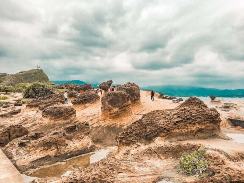 From Taipei: Private Scenic Tour to Jiufen, Yehliu & Pingxi - Who is This Tour Best For?