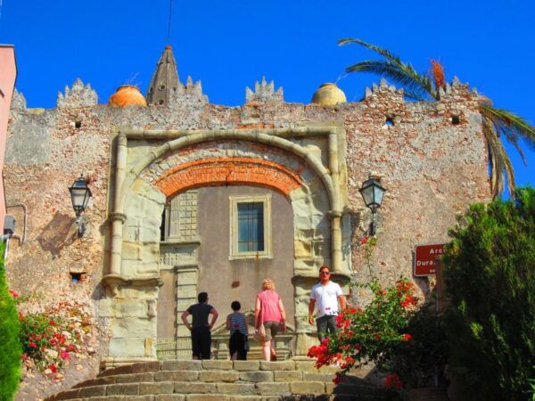 From Taormina: The Godfather Movie Tour of Sicily Villages - The Sum Up