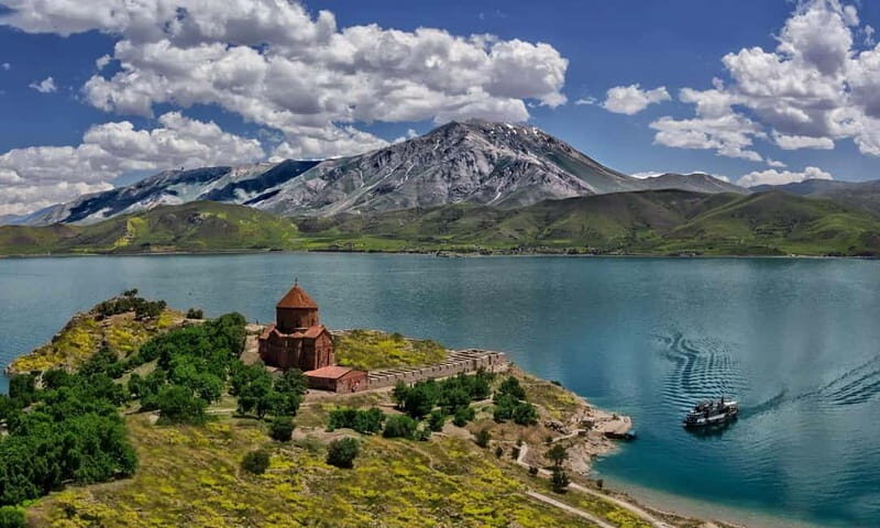 From Tbilisi : Dilijan, Lake Sevan, and Yerevan City Tour - Discovering Armenia in a Day: What to Expect