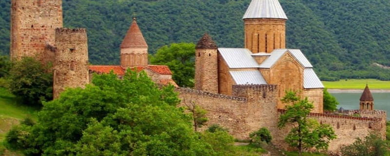 From Tbilisi; Georgian Military Road,Ananuri-Gudauri-Kazbegi - Who Will Love This Tour?