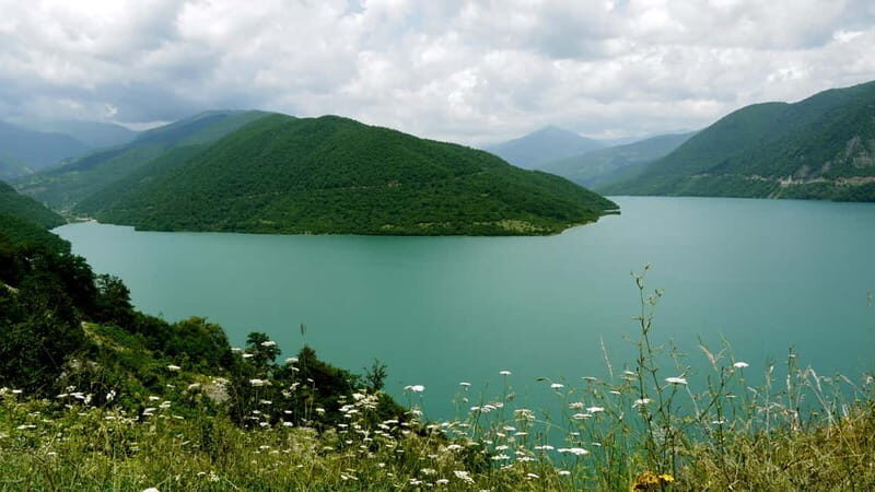 From Tbilisi: Kazbegi, Gudauri & Gergeti Group Day Tour - FAQ