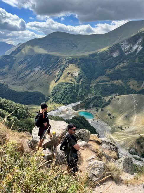 From Tbilisi: Kazbegi Mountain and Ananuri Fortress Day Trip - An In-Depth Look at What This Tour Offers