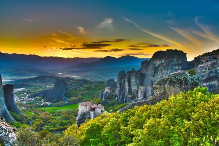 From Thessaloniki: Day Trip to Meteora - Activity Details