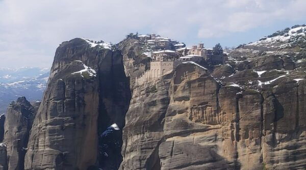 From Thessaloniki: Private Day Trip to Meteora With Transfer - Monastery Access and Visitor Guidelines
