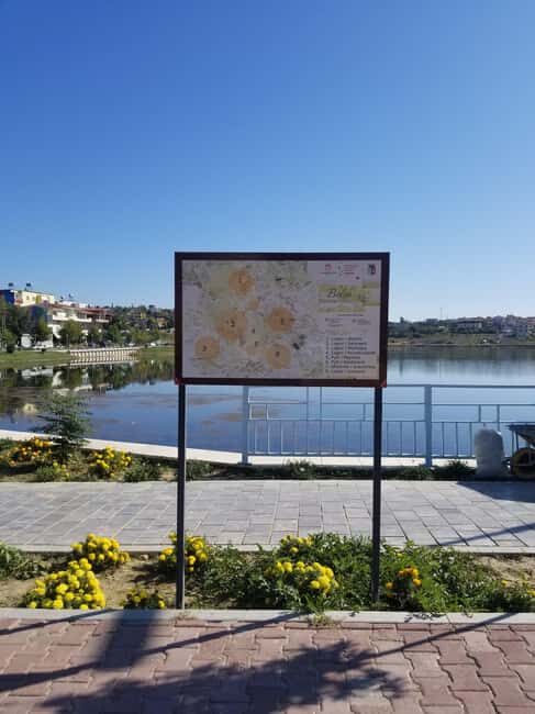 From Tirana: Berat Day Trip with Belshi Lake - Exploring Berat: A Portrait of Heritage and Charm