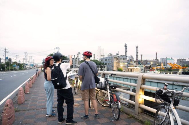 From Tokyo: Keihin Industrial Zone Night Tour by E-Bike - Inclusions and Amenities