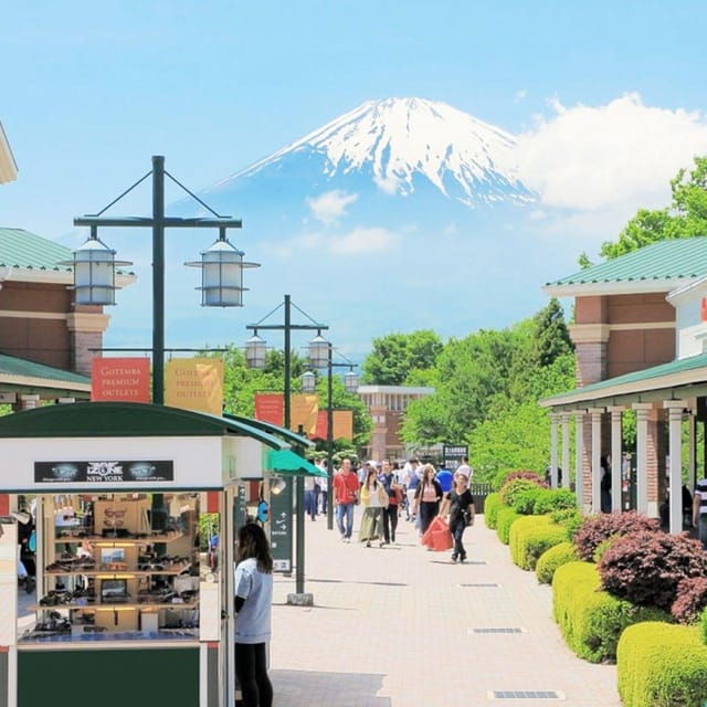 From Tokyo: Mount Fuji, Oshino Hakkai, Outlets 1-Day Tour - Important Information