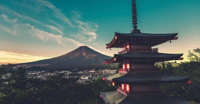 From Tokyo: Mount Fuji Sightseeing Private Group Tour - Tour Features
