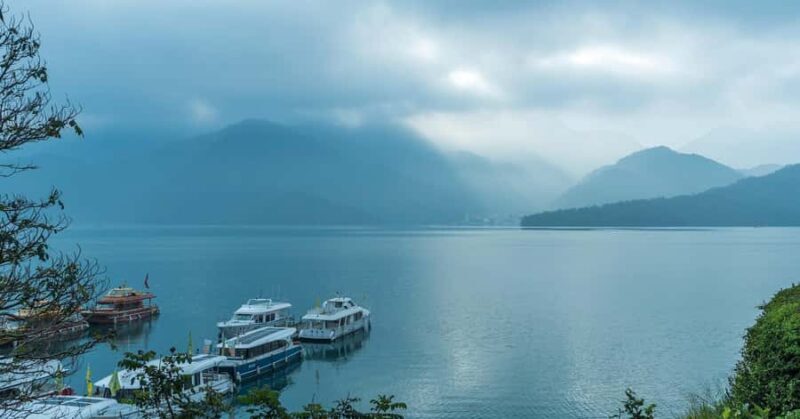 From Tokyo Mt. Fuji Private Tour In Prado Fully Adjustable - FAQ