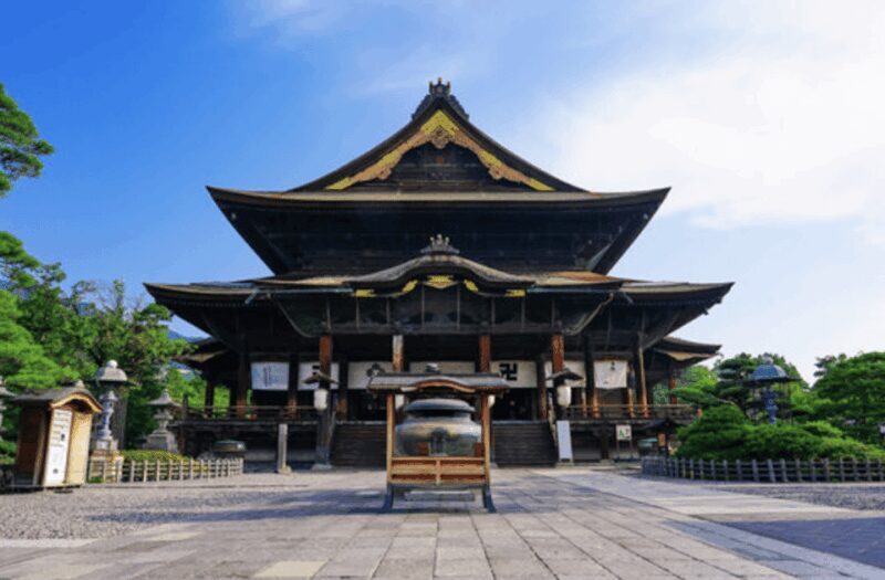 From Tokyo: Private Day Trip to Snow Monkey & Zenkoji - Good To Know