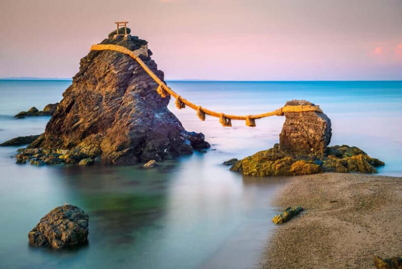 From Tokyo: Private Tour to Kamakura - Temples, Sea, Onsen - Setting the Scene: What to Expect on This Kamakura Tour