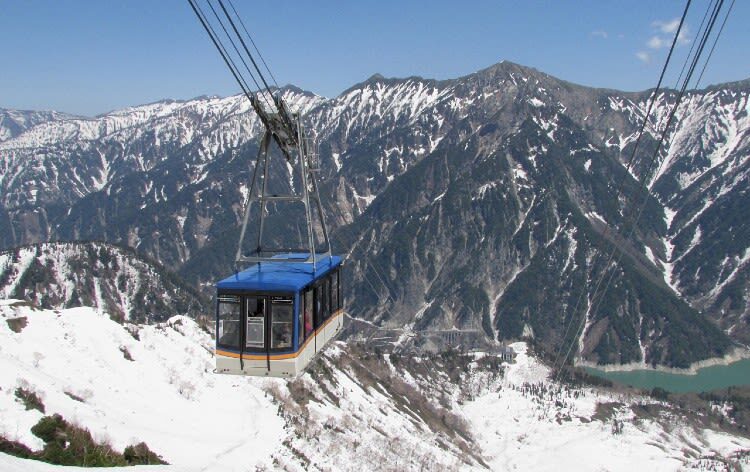 From Tokyo: Tateyama Kurobe Alpine Route "Snow Wall" & Shirakawa-go - What the price covers, and what it does not