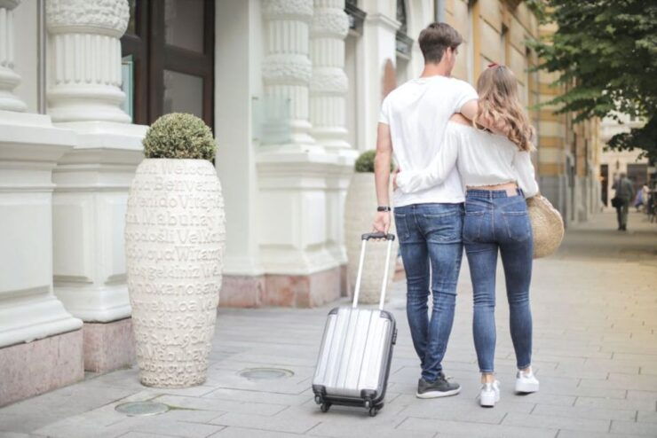 From Toronto: Private Transfer to Buffalo Niagara Airport - Booking Information