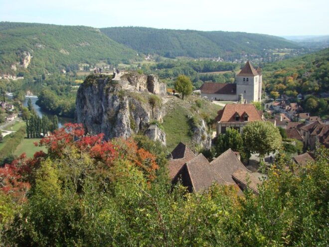 From Toulouse: Peche Merle and Saint Cirq LaPopie Day Trip - Cahors and Its 14th-Century Bridge