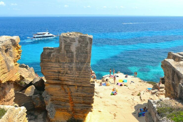 From Trapani: Cruise to Favignana and Levanzo With Lunch - Good To Know