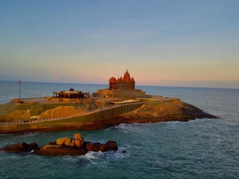 From Trivandrum: Kanyakumari and Poovar Private Day Tour - Religious and Architectural Wonders at Suchindram Temple