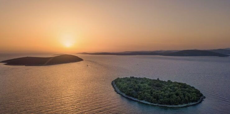 From Trogir: Sunset Private Tour - Sunset Experience