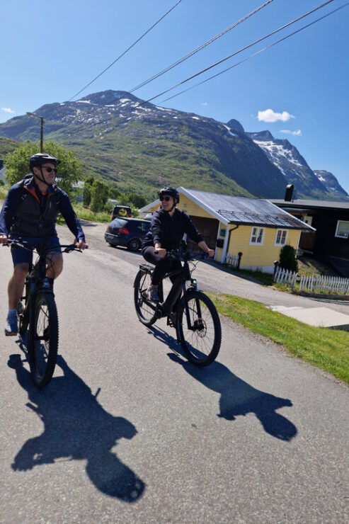 From Tromsø: Fjord Sightseeing With E-Bike - Itinerary Details