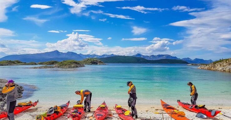 From Tromsø: Kayak Trip With Lunch and Sauna at Sommarøy - Trip Details