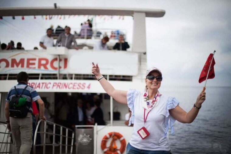 From Tropea: Lipari Panarea Stromboli Night Cruise - Panarea: Leisure and Shopping
