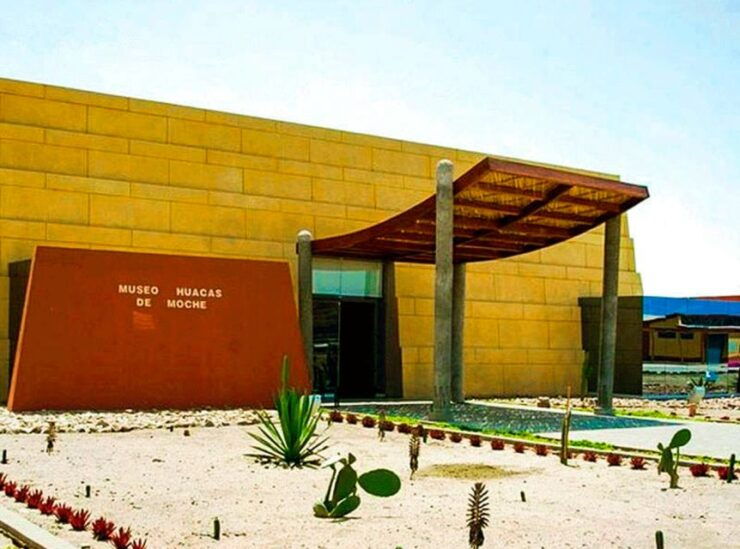 From Trujillo: Complete Full Day Tour With Museums - Tour Highlights