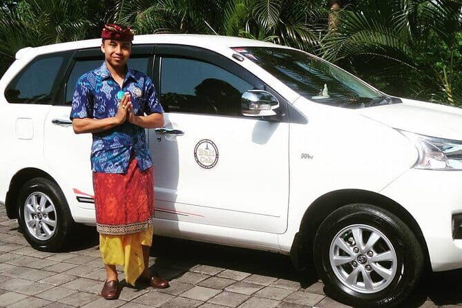 From Ubud to Uluwatu Private Hotel Transfer - Frequently Asked Questions