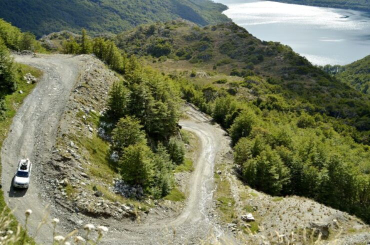 From Ushuaia: Off-Road Lakes Tour - Tour Overview